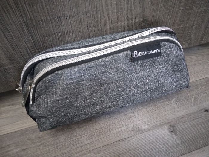 Trousse 2 compartiment neuf
