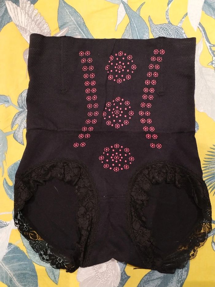 Gaine 36/38 (c)