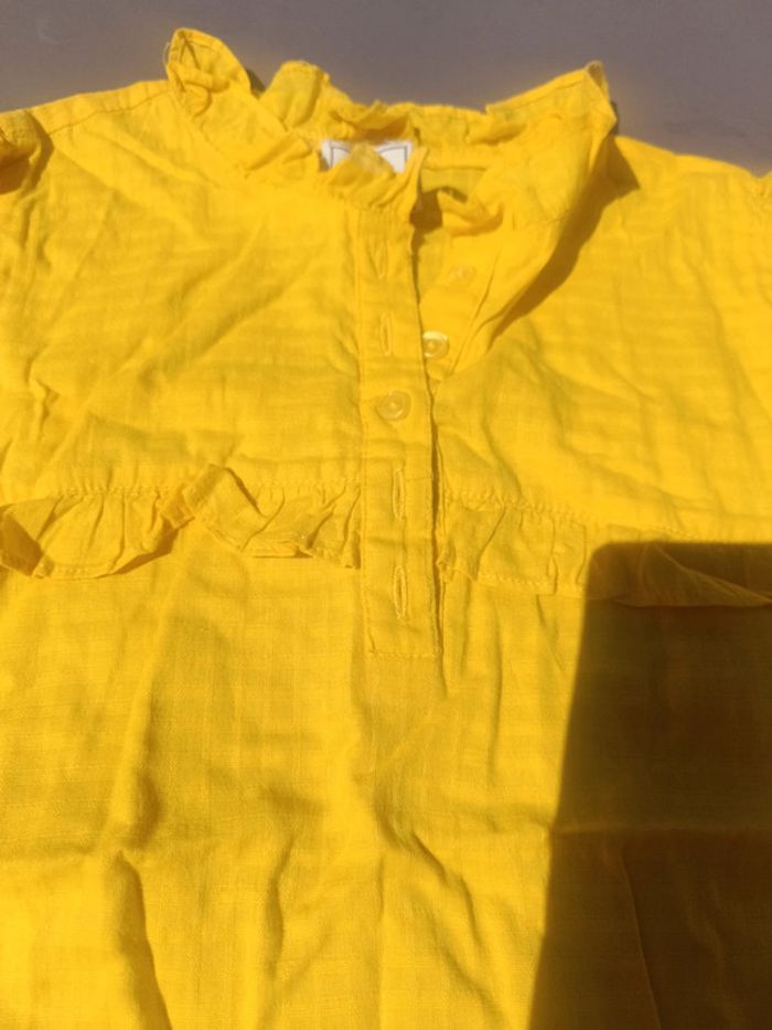 Débardeur jaune - photo numéro 3