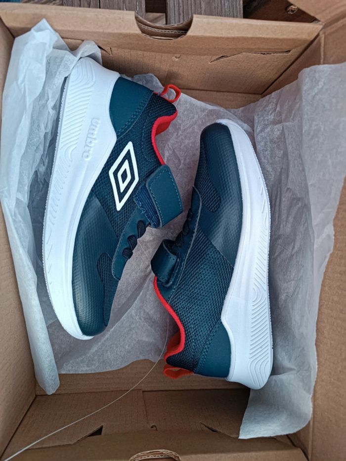 Chaussures umbro - photo numéro 7