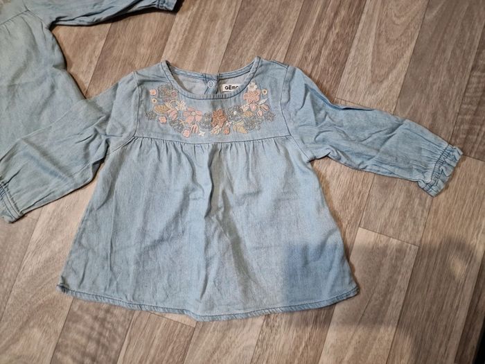 2 blouses - photo numéro 2