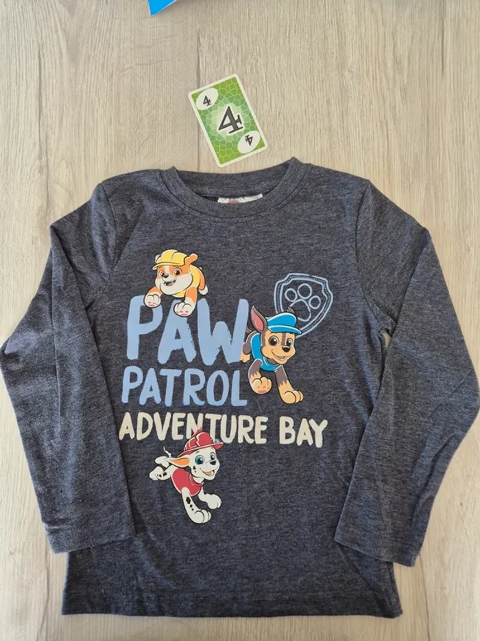 Tee shirt manche longue pat patrouille 5 ans