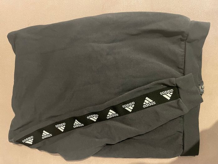 Survêtement fille Adidas 12 ans - photo numéro 3