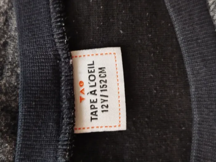 Sweat gris et bleu marine TAO taille 12 ans - photo numéro 3