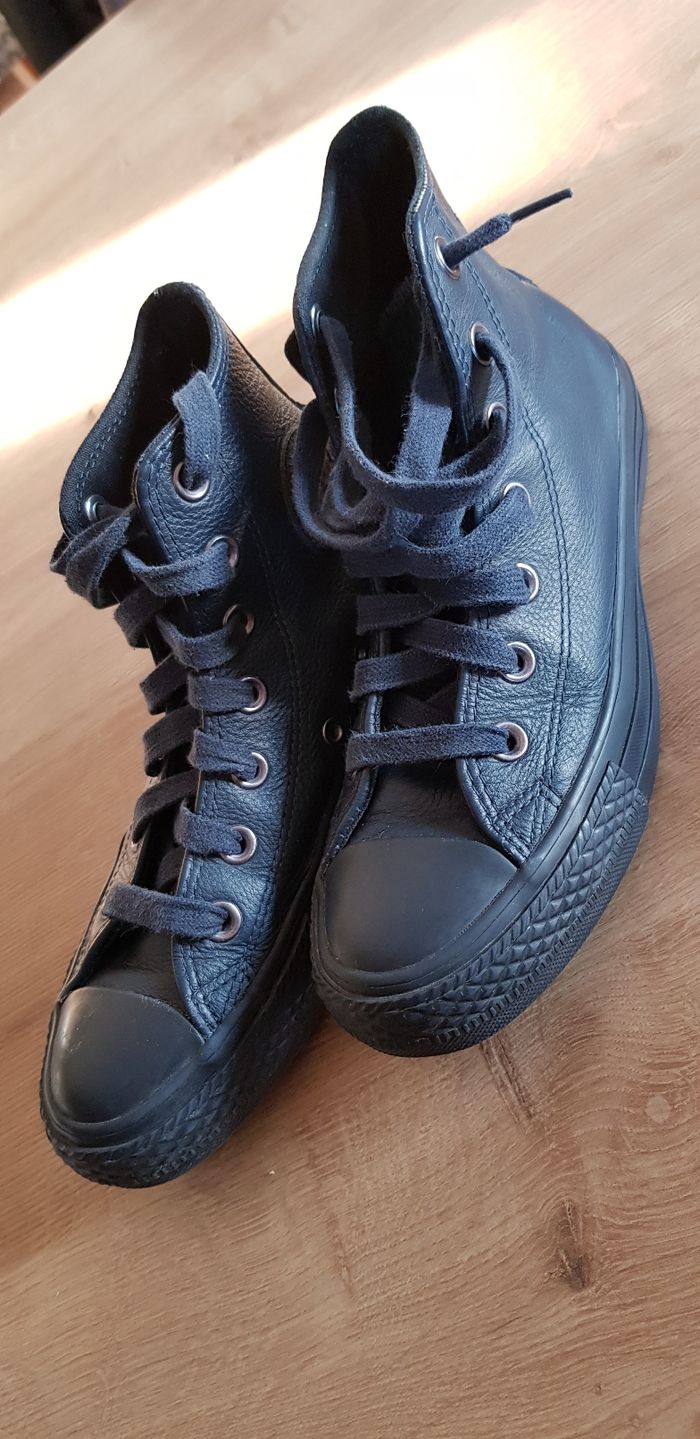 Converse cuir marine
