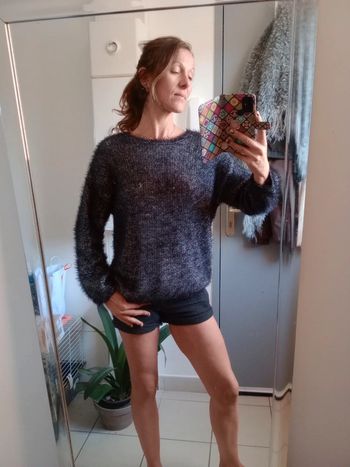 Pull femme 40 à poil  noir chiné c36