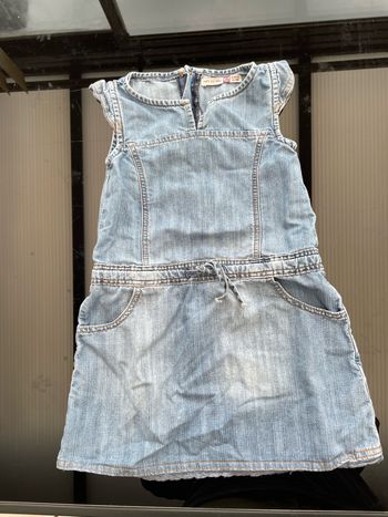 Robe TAO 6 ans