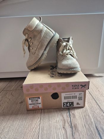 Chaussures montantes hiver dorées Nini & Girl Pointure 27