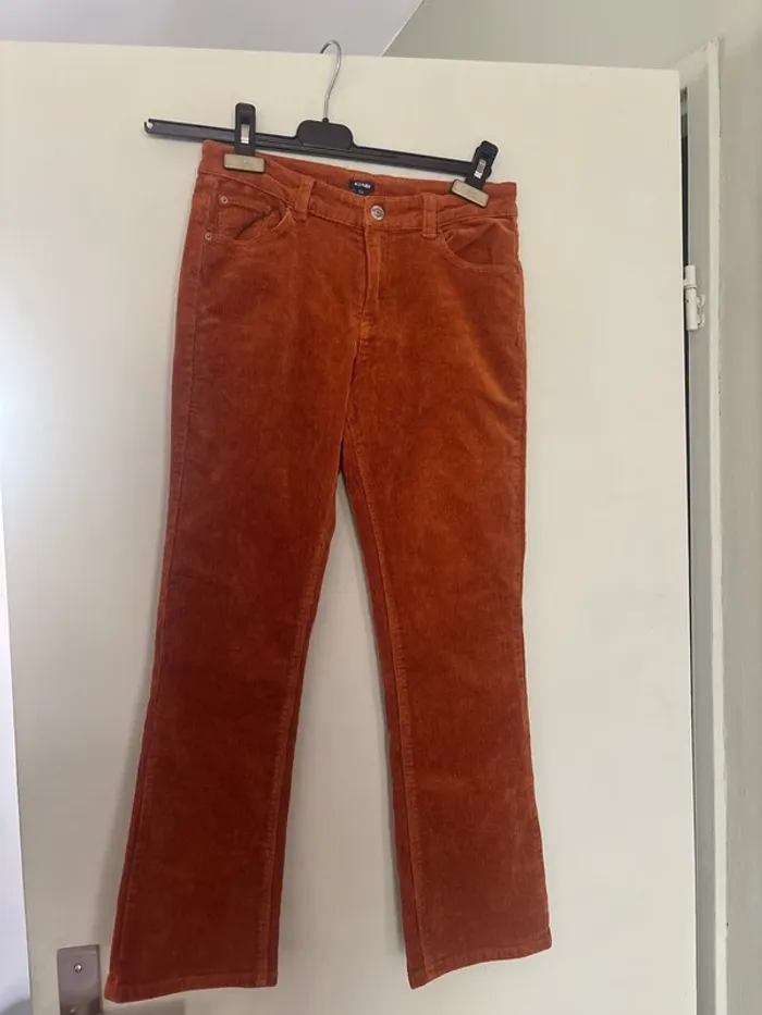 Pantalon velours flare