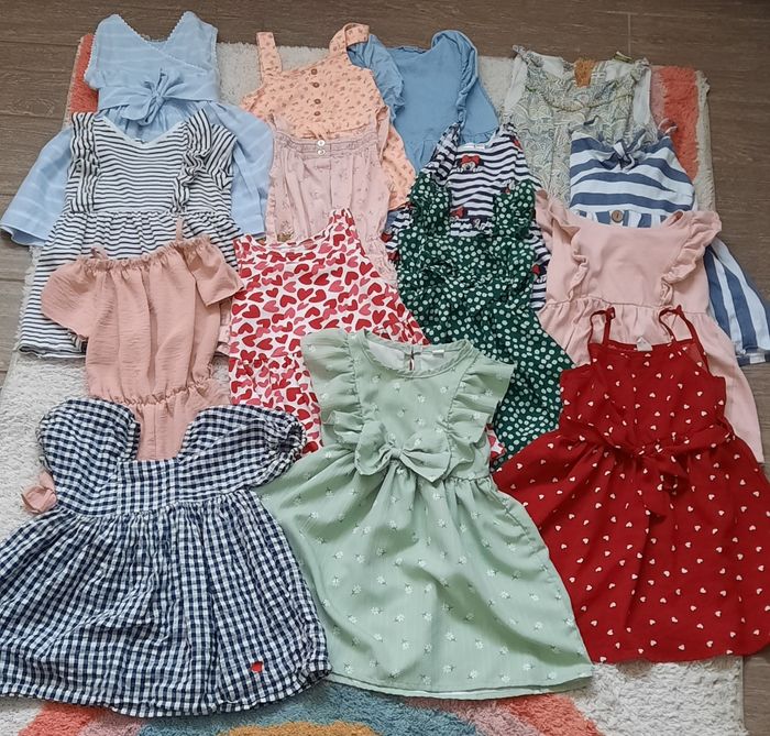 Lot de plus de 90 vêtements fille 24 mois été - photo numéro 5