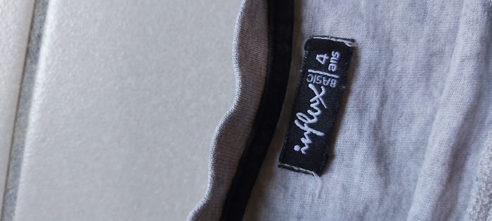 Tshirt manche longue 4 ans - photo numéro 3