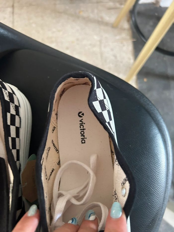 Chaussures basses Victoria damier - photo numéro 3