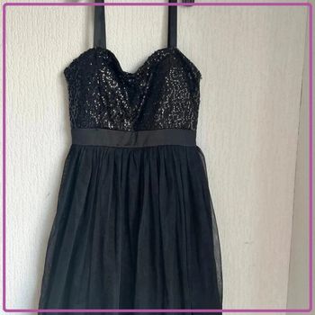 Robe avec sequins , Jennyfer, taille M voile et tissus