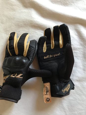 Gants moto neufs