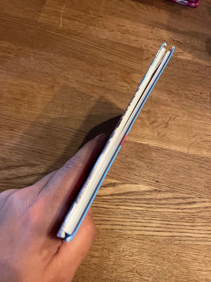 Livre La bibliothèque Rose Miraculous Un chat de trop ! Numéro 2 - photo numéro 4