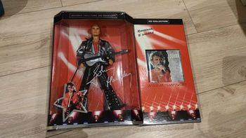 Poupée figurine mattel à l'effigie de Johnny Hallyday en concert avec CD 074299622106 neuf