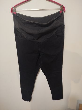 pantalon de grossesse noir Kiabi taille 46 