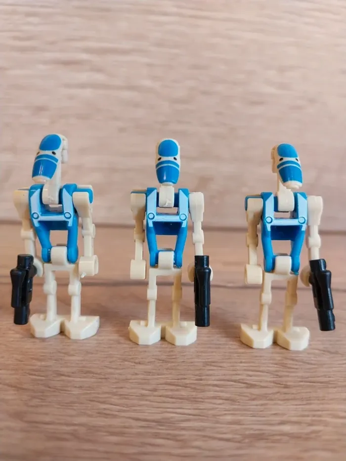 Figurines type lego 4 droides de combats star wars - photo numéro 2