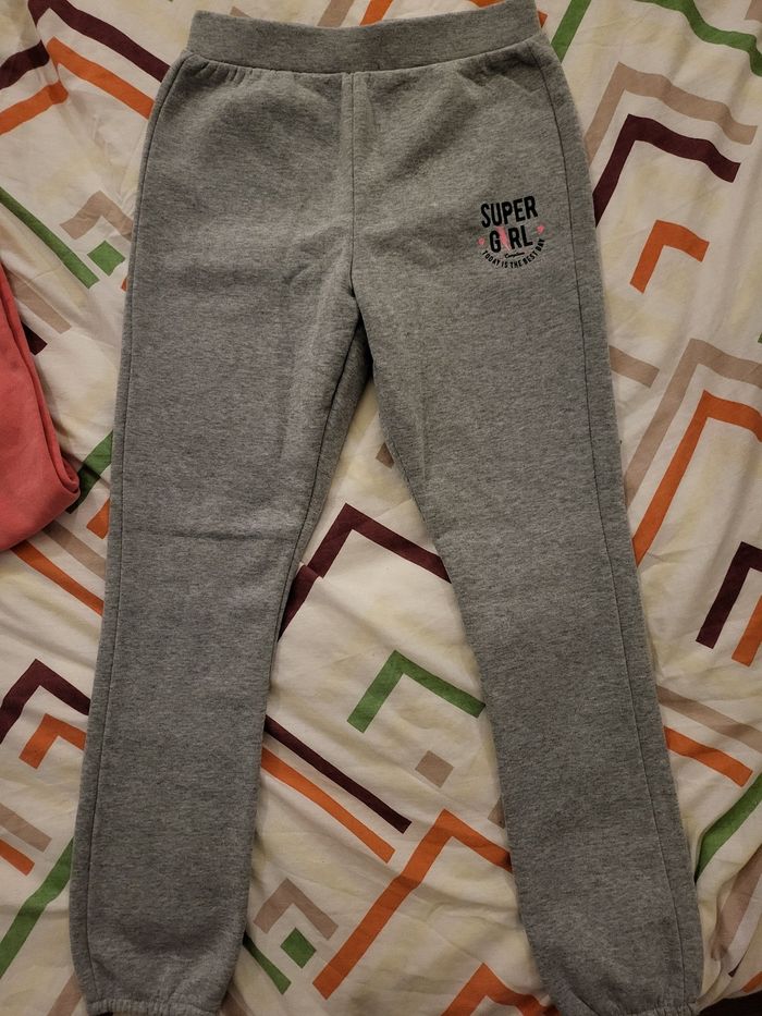 Lot 3 bas de jogging 10 ans - photo numéro 2