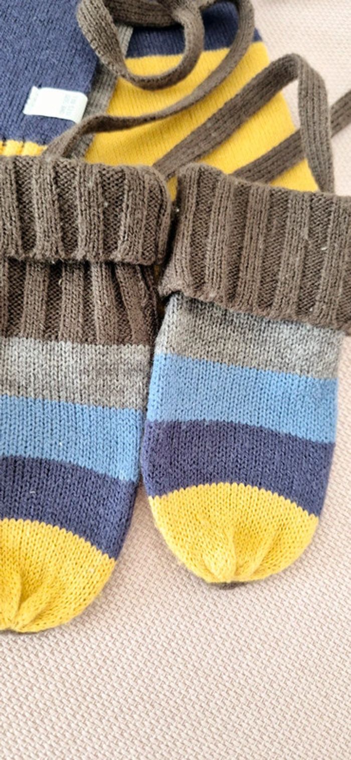 Ensemble écharpe et gants - photo numéro 2