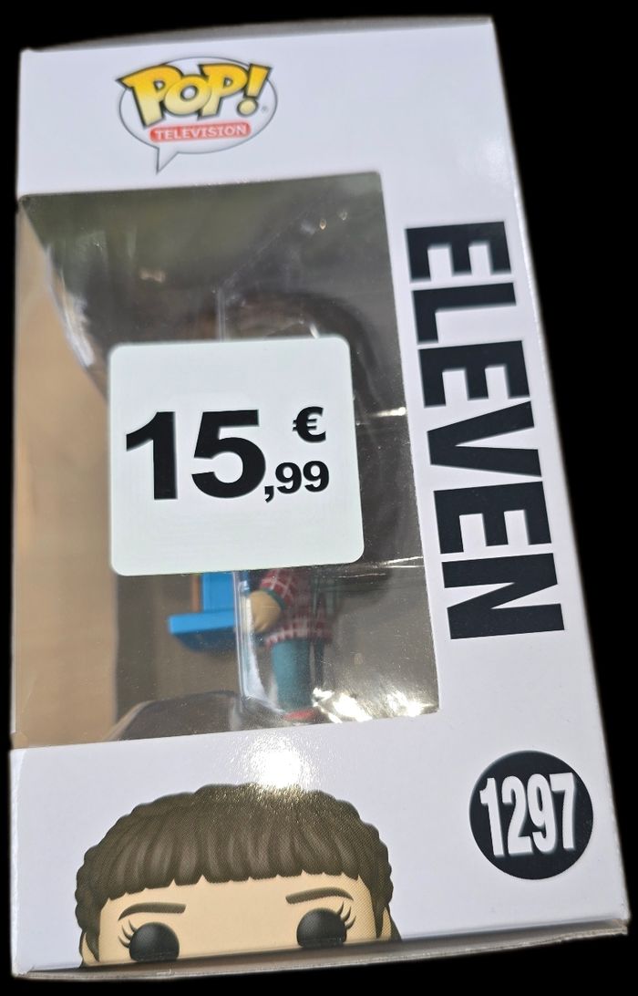 Funko pop eleven 1297 stranger things ..
: - photo numéro 2