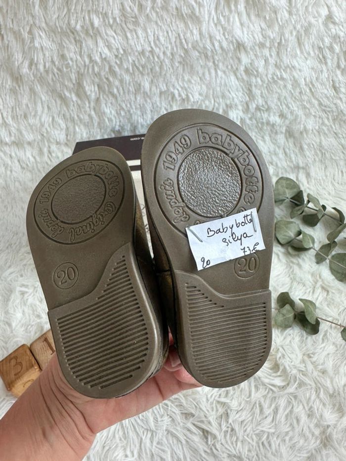Paire de babies coloris bronze Babybotte taille 20 - photo numéro 4