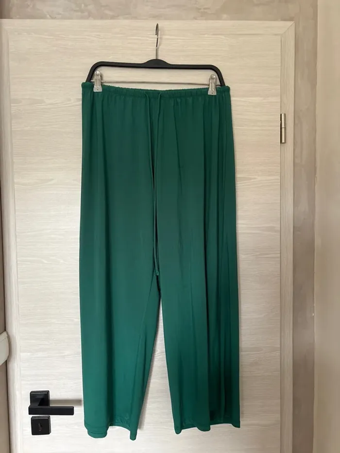 Pantalon large vert Zara