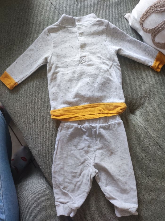 Ensemble 6 mois - photo numéro 4