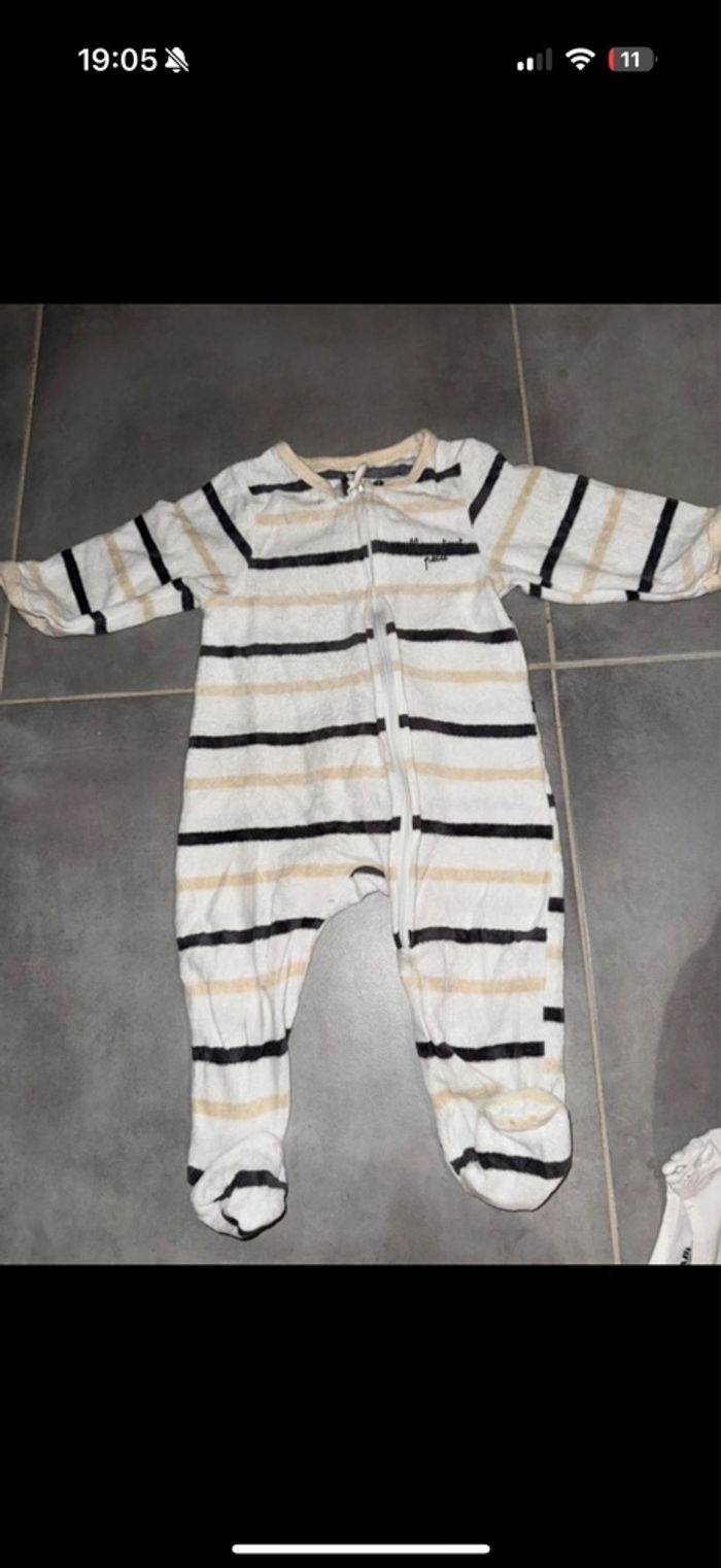 Lots pyjamas - photo numéro 2