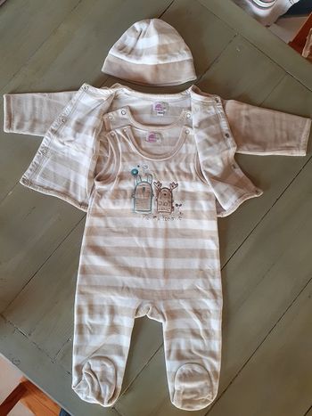 Ensemble pyjama + veste 9mois