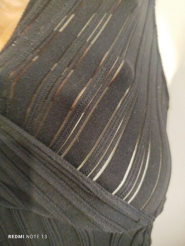 #kytieXSfemme. Top sans manche taille XS - photo numéro 3