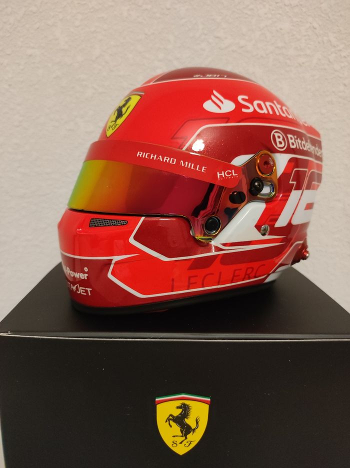 Casque 1/2 Ferrari helmet Leclerc neuf - photo numéro 5