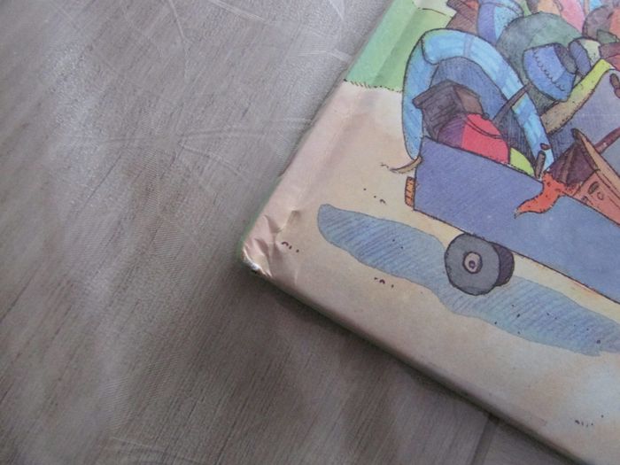 Livre julie, la petite souris déménage - photo numéro 2