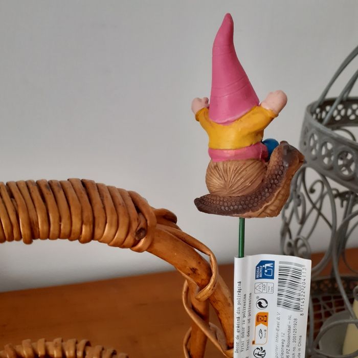 Neuf: 2 figurines Nain de jardin sur pic - photo numéro 4