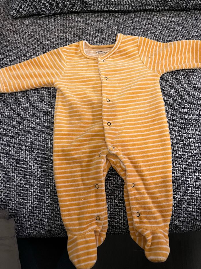 Lot pyjama body 1mois - photo numéro 5