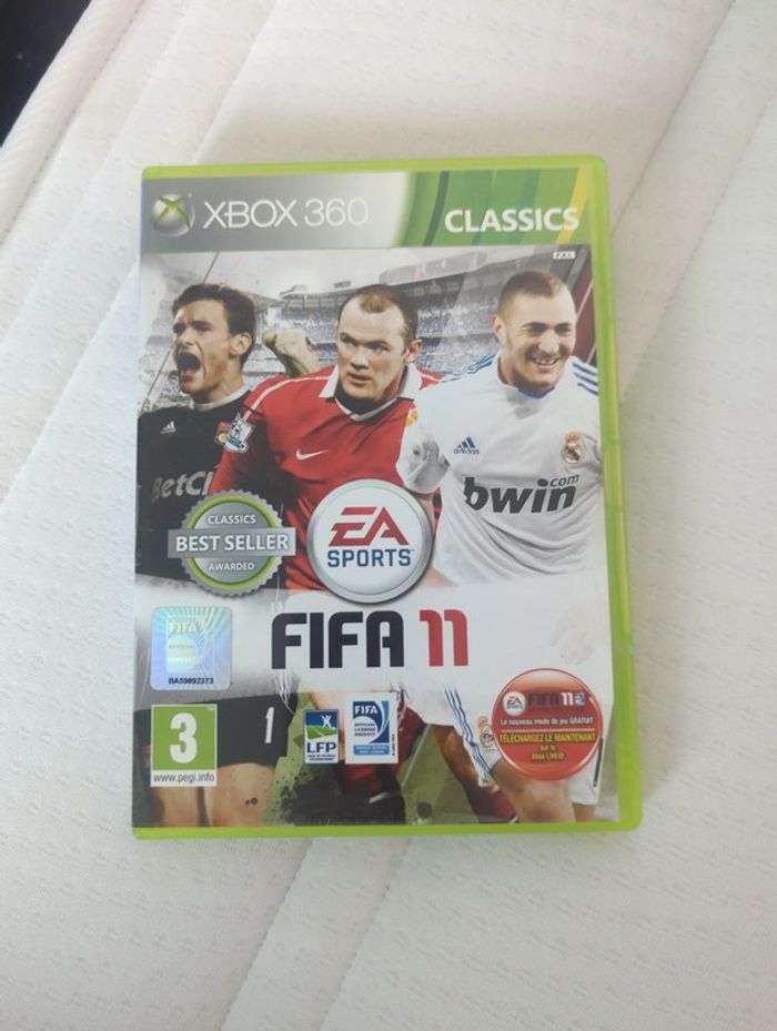 Jeux Xbox 360 FIFA 11 - photo numéro 1