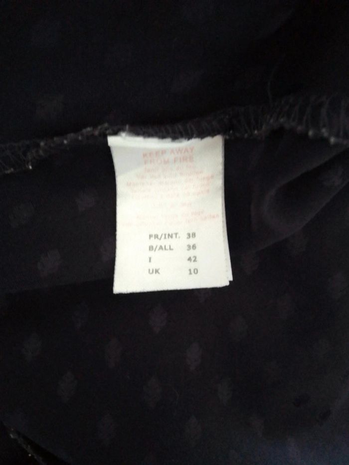 Nuisette violette 38
Satinée - photo numéro 4