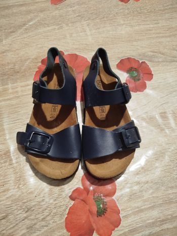 Nue pieds sandales