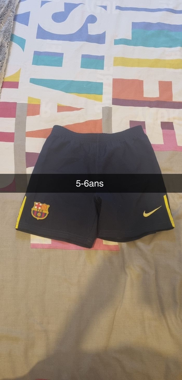 Short nike