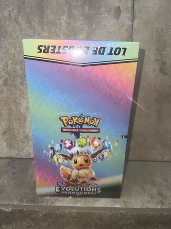 Display de boosters évolutions prismatiques EV8.5