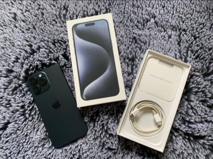 Iphone _15_pro_max - photo numéro 4