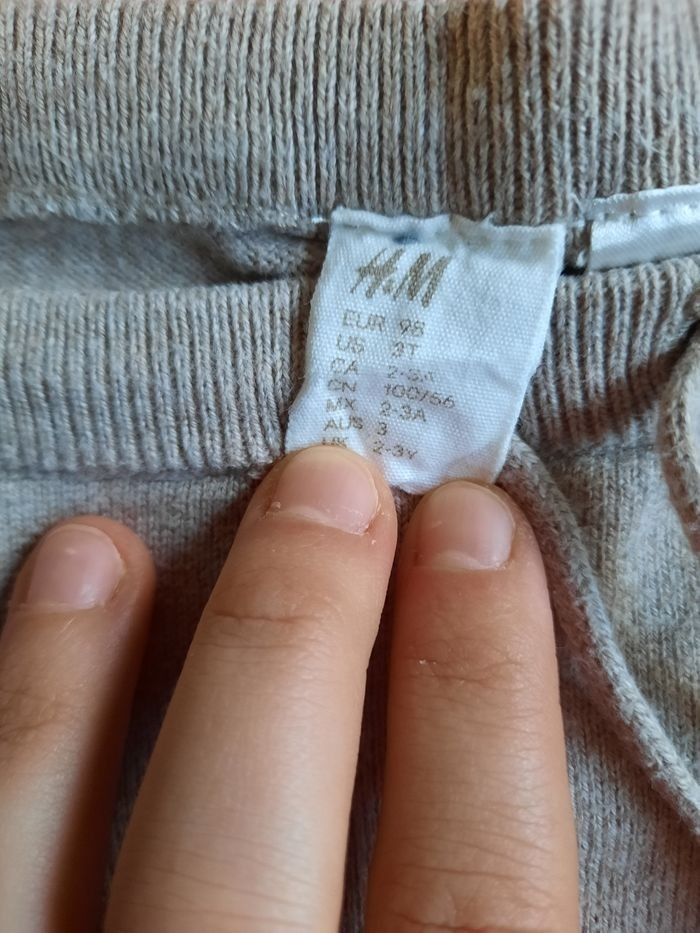 Ensemble H&M maille beige  taille 3 ans ou 98 cm - photo numéro 6