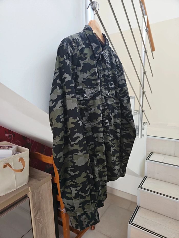 Chemise camouflage Angelo Litrico taille M - photo numéro 3
