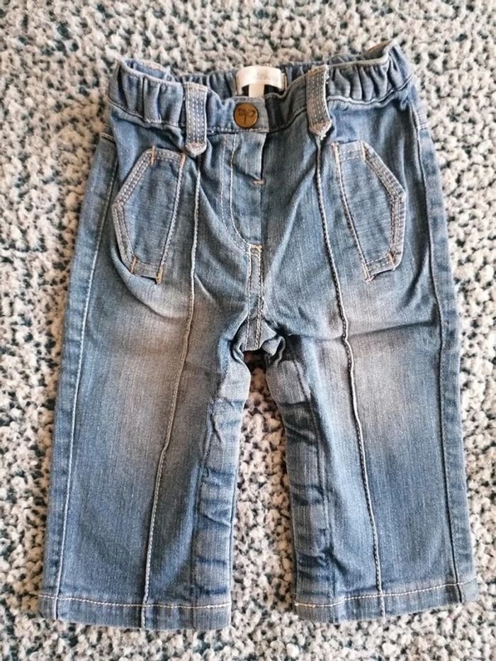Jeans fille taille 6 mois