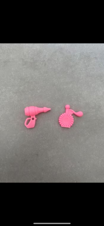 Lot sèche cheveux et parfum