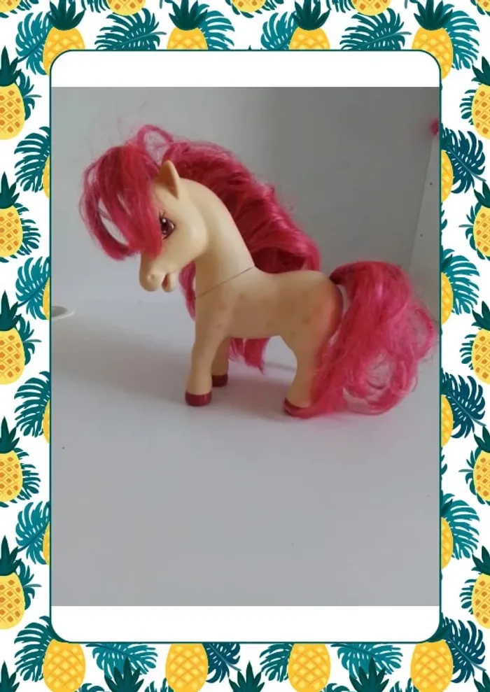 Poney Charlotte aux fraises - photo numéro 2