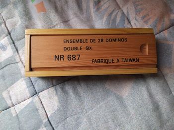 Jeu de société jeu de dominos