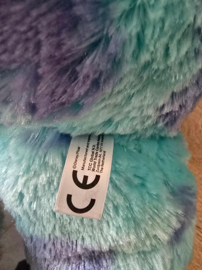 Grande peluche Sully - Monstres et Cie - Disney - photo numéro 3