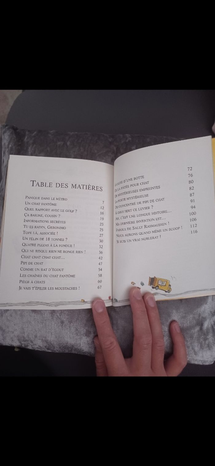 Livre Géronimo Stilton Tome 6: Le fantôme du métro 🚇 - photo numéro 4
