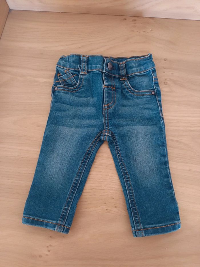 Jean bébé 6 mois